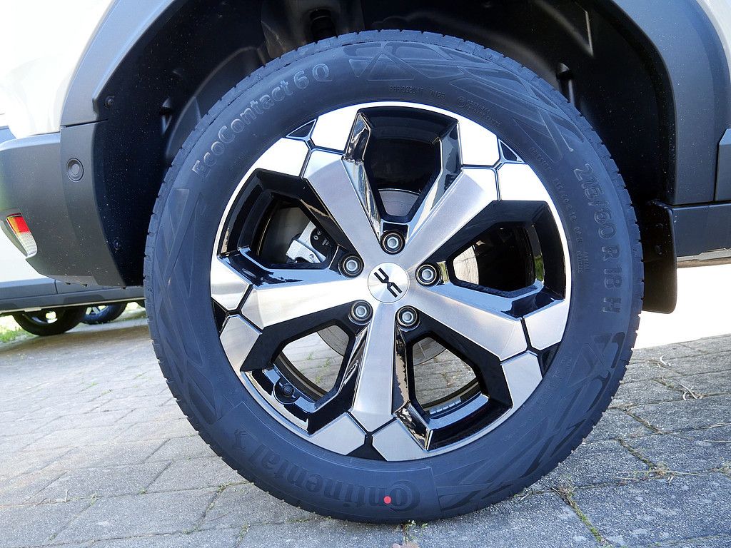 Fahrzeugabbildung Dacia Duster Journey TCe 130 2WD NEUES MODELL