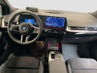 BMW 220 Active Tourer - Vorschau Bild 12