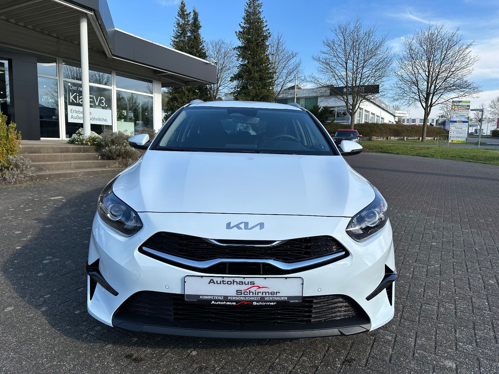 Fahrzeugabbildung Kia cee'd Sportswagon 1,5 T-GDI MT Ultimate