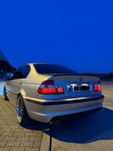 BMW 320i  E46  Facelift M-Paket ab Werk - BMW 320 aus 2004: 320i