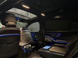 Mercedes-Benz S 580 e L AMG *PANORAMA*TV*Chauffeur*Executive* - Mercedes-Benz S 580 in Frankfurt (Main)