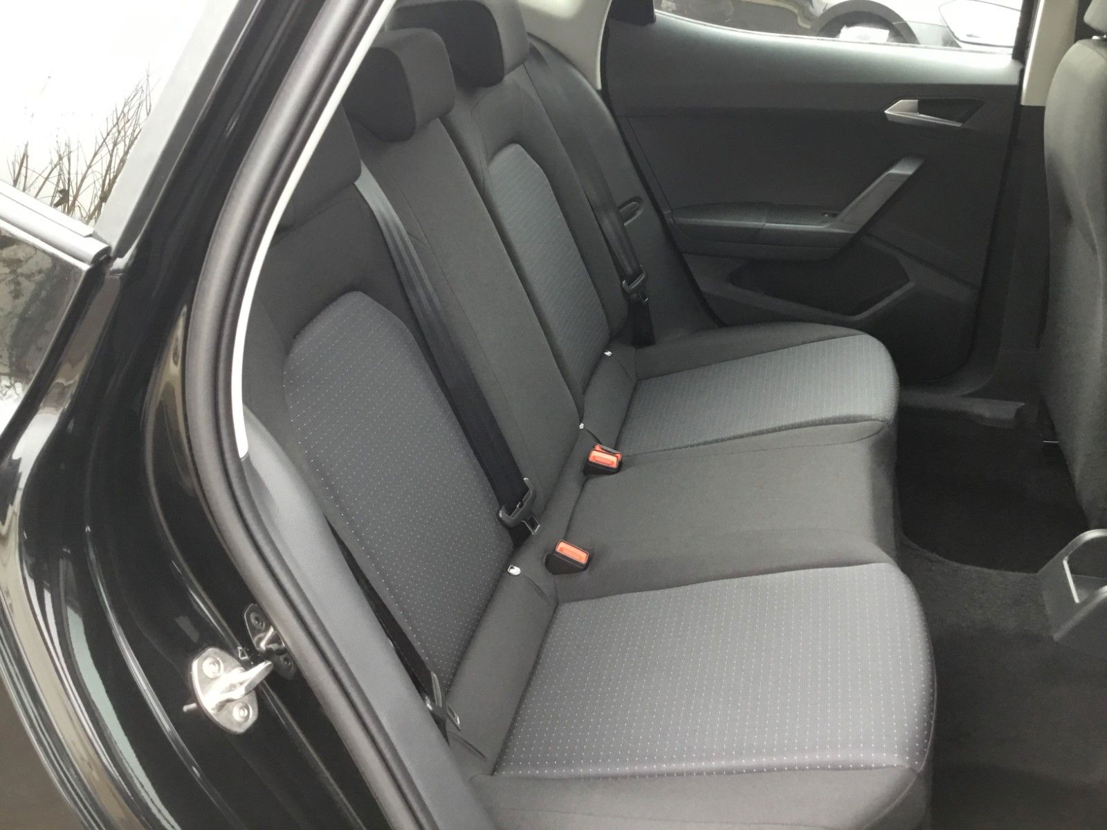 Fahrzeugabbildung SEAT Arona Style 1.0 TSI DSG+AHK+LED+Navi+Kamera