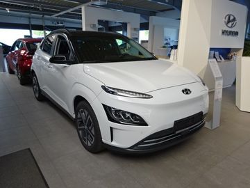 Fotografie des Hyundai Kona Trend Elektro 100KW*Navi*LED*WäPumpe Klima