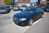 Audi A4 Lim. 1.6*Klimaautomatik*PDC*ALU* - Audi A4 mit Benzin-Antrieb: Limousine, 1.6