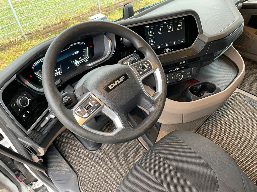 Fahrzeugabbildung DAF FT XG 530