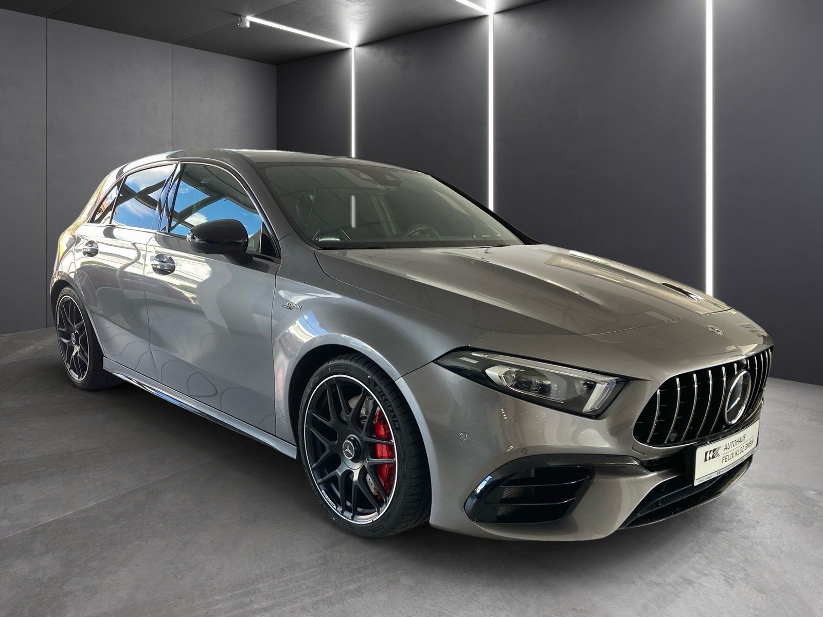 Fahrzeugabbildung Mercedes-Benz A 45 S 4M+ AMG*Distronic*360*Burmester*MultiBeam