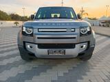 Land Rover Defender 90 3.0D I6 200 CV AWD Auto - Land Rover Defender Hybrid (Diesel/Elektro)