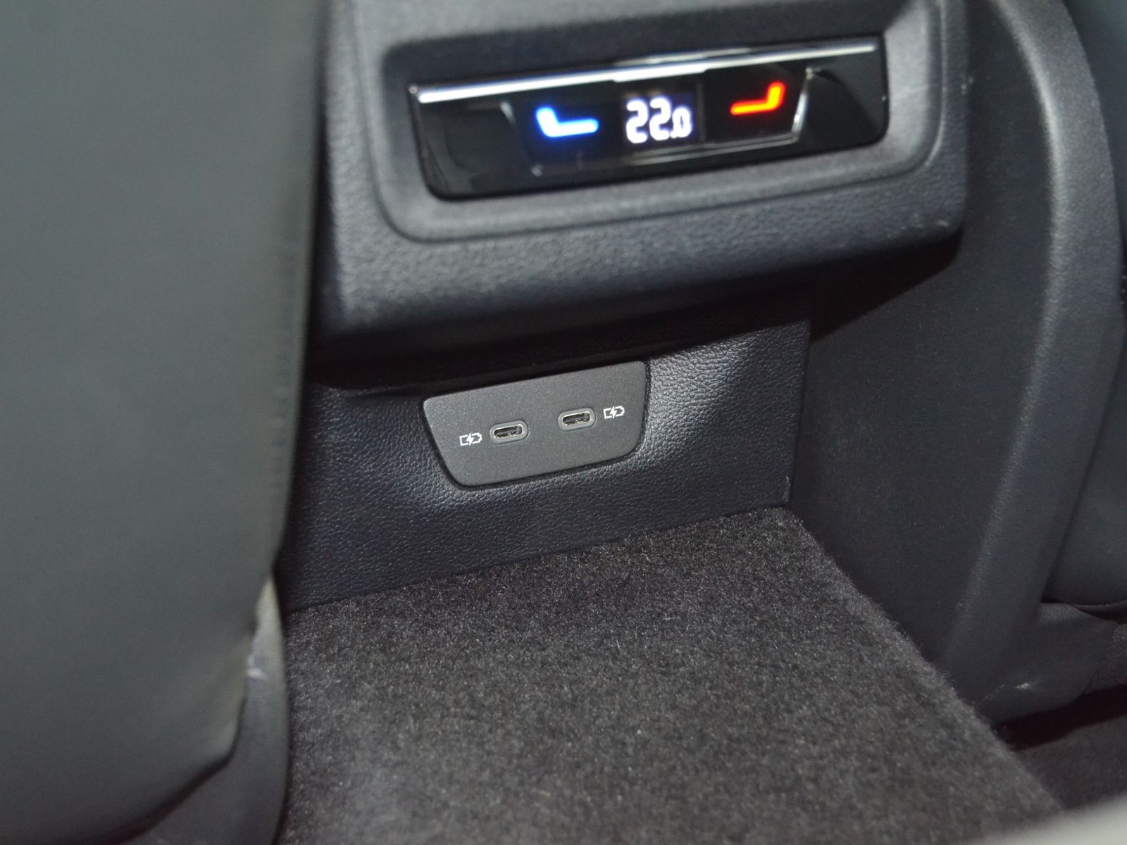 Golf VIII Variant 2.0 TDI 150 PS DSG Goal AHK/SF