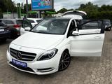 Mercedes-Benz B-Klasse Service*Bremsen NEU*Reifen NEU*Pano!! - Mercedes-Benz B-Class in Bremen