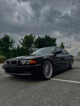 BMW E38 740i - BMW 740: E38 740i