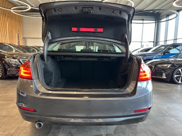 BMW 318 d Limousine *2. Hand*Bi-Xenon*Navi*Klima*SHZ