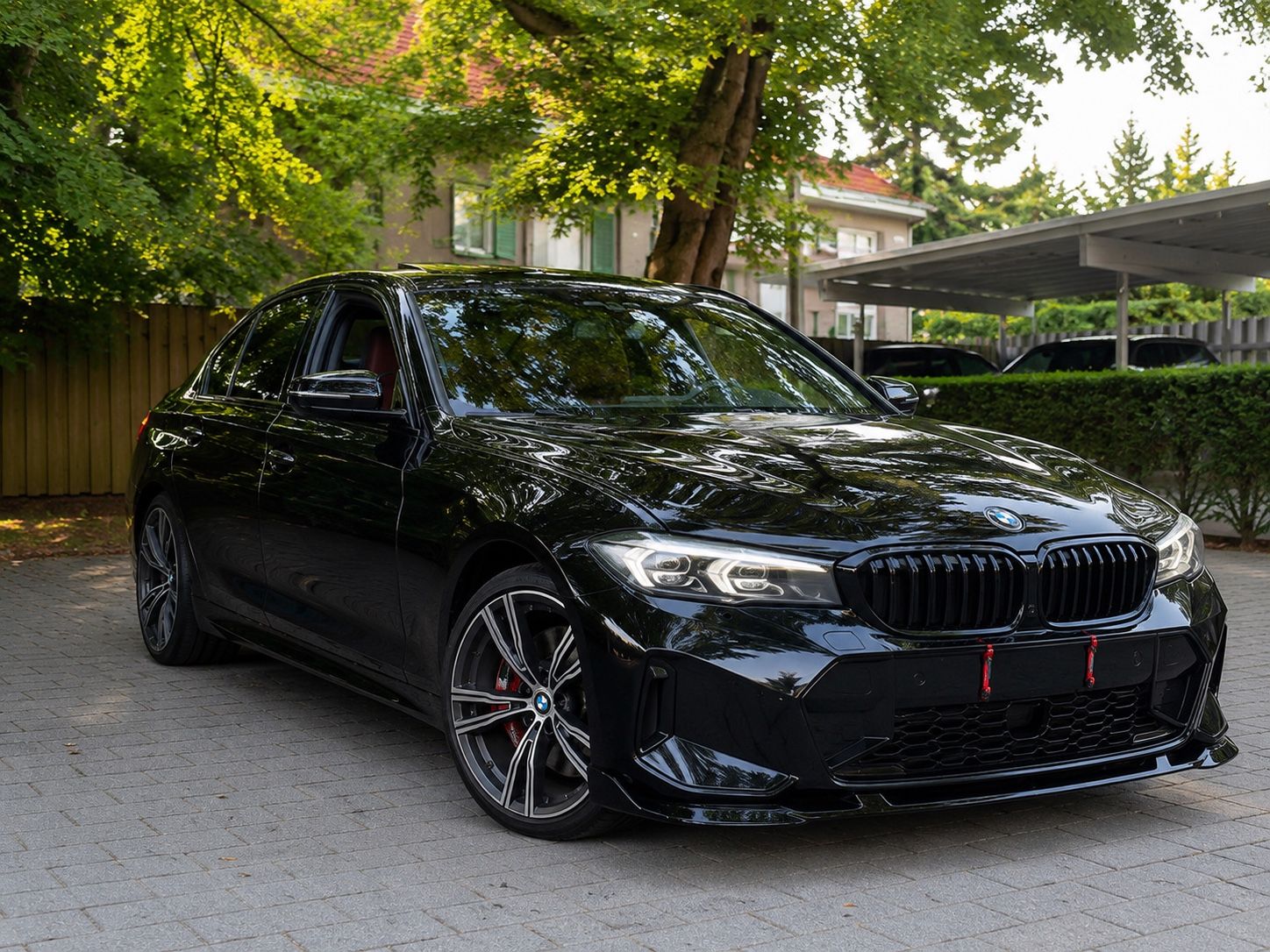 BMW BMW 330i LCI Facelift | Panorama | Rotes Leder |