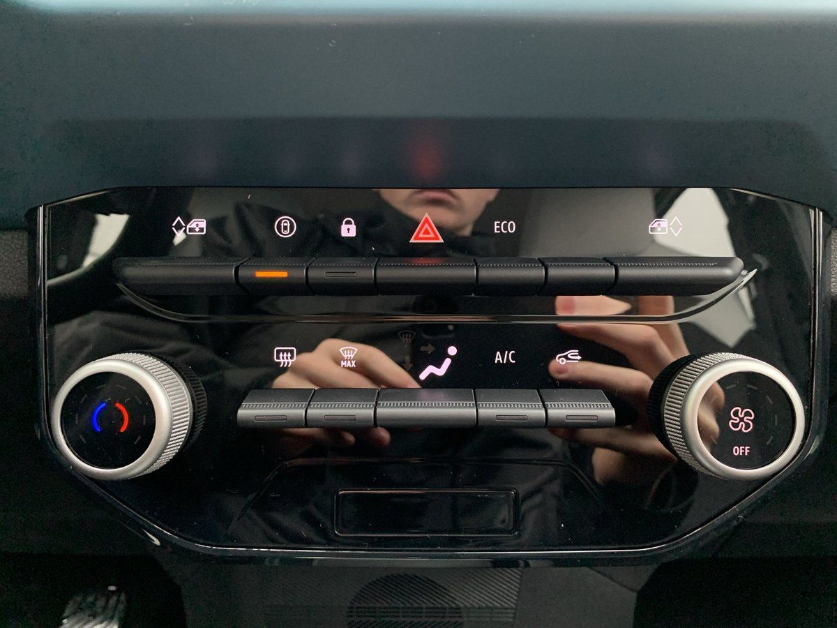 Dacia Spring - Bild 18