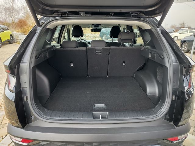 Hyundai TUCSON 1.6 T-GDI 132kW 48V DCT 4WD NAVI LenkrHzg