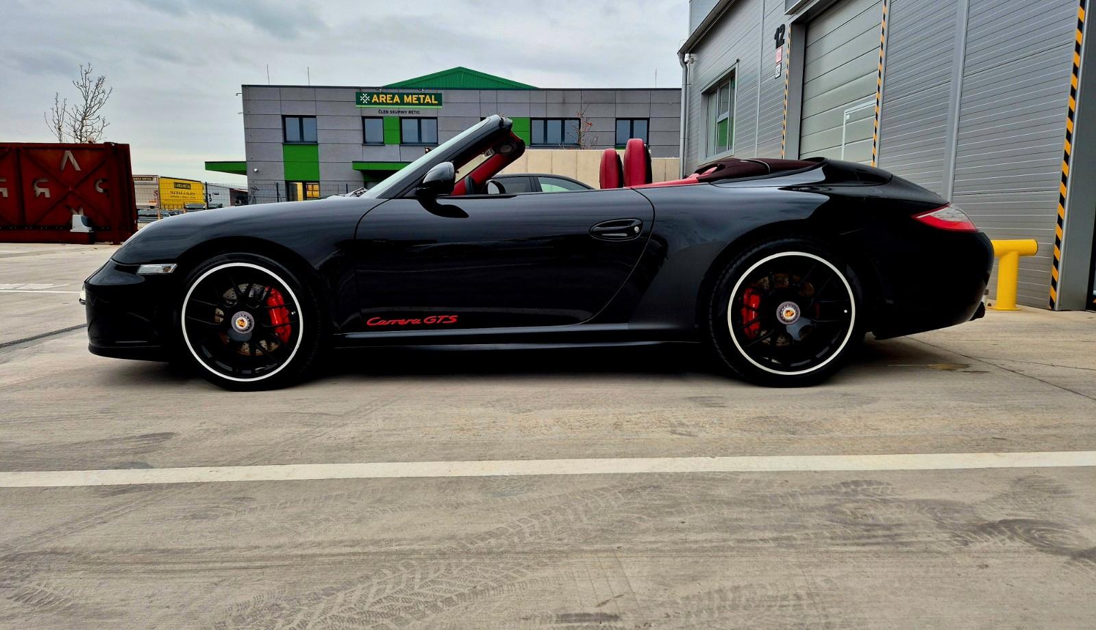Porsche 911 Carrera GTS Cabrio 1. Hand