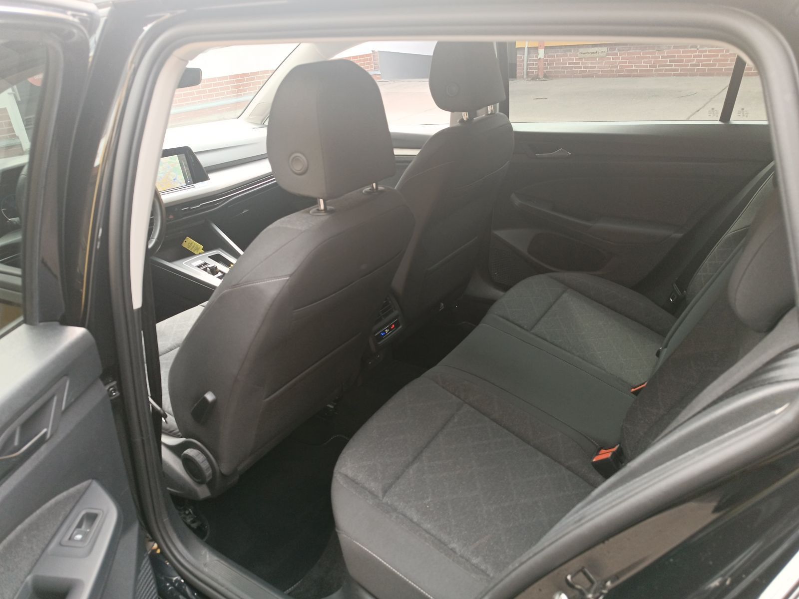 Volkswagen Golf - Bild 8