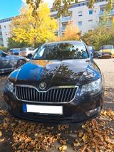 Skoda Superb 1.4 TSI Active Combi Active - Skoda Superb Active mit Benzin-Antrieb