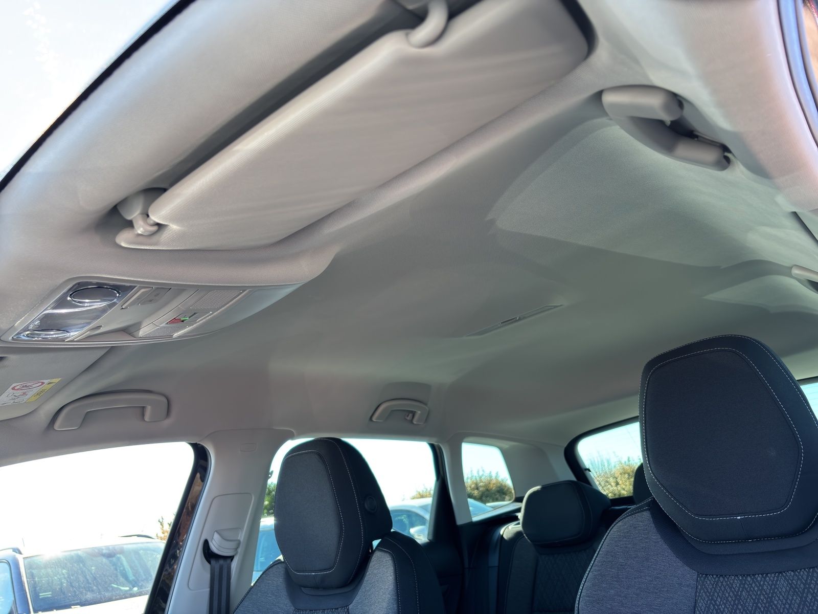 Fahrzeugabbildung SKODA Karoq Balance 1.5 TSI DSG AHZ LED RFK SH ACC Cli