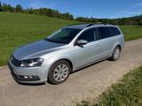Volkswagen Passat Variant Trendline BlueMotion Automatik - Volkswagen Passat aus 2012