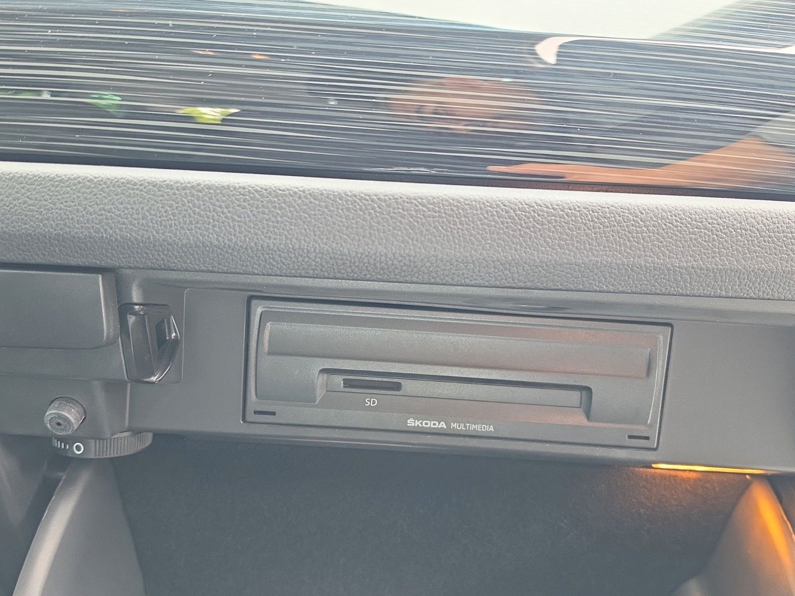 Fahrzeugabbildung SKODA Kodiaq Style 4x4 LED AHK CARPLAYER