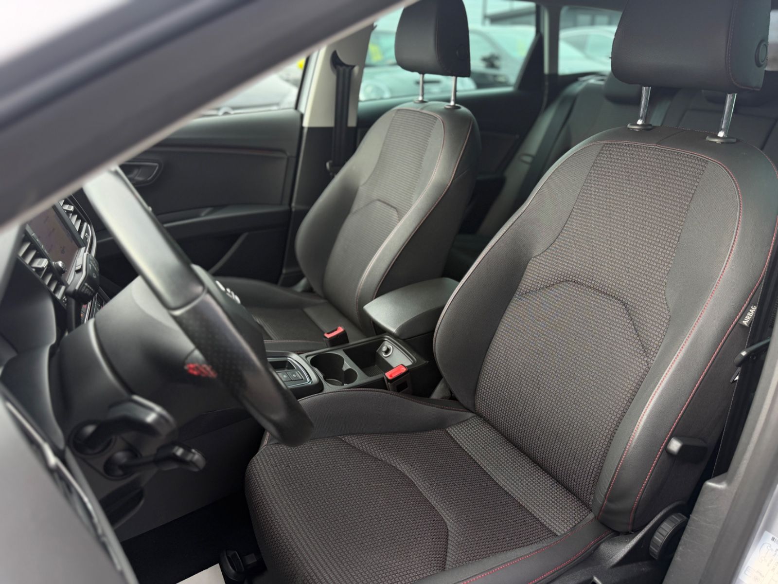 Leon ST FR Navi LED Kamera