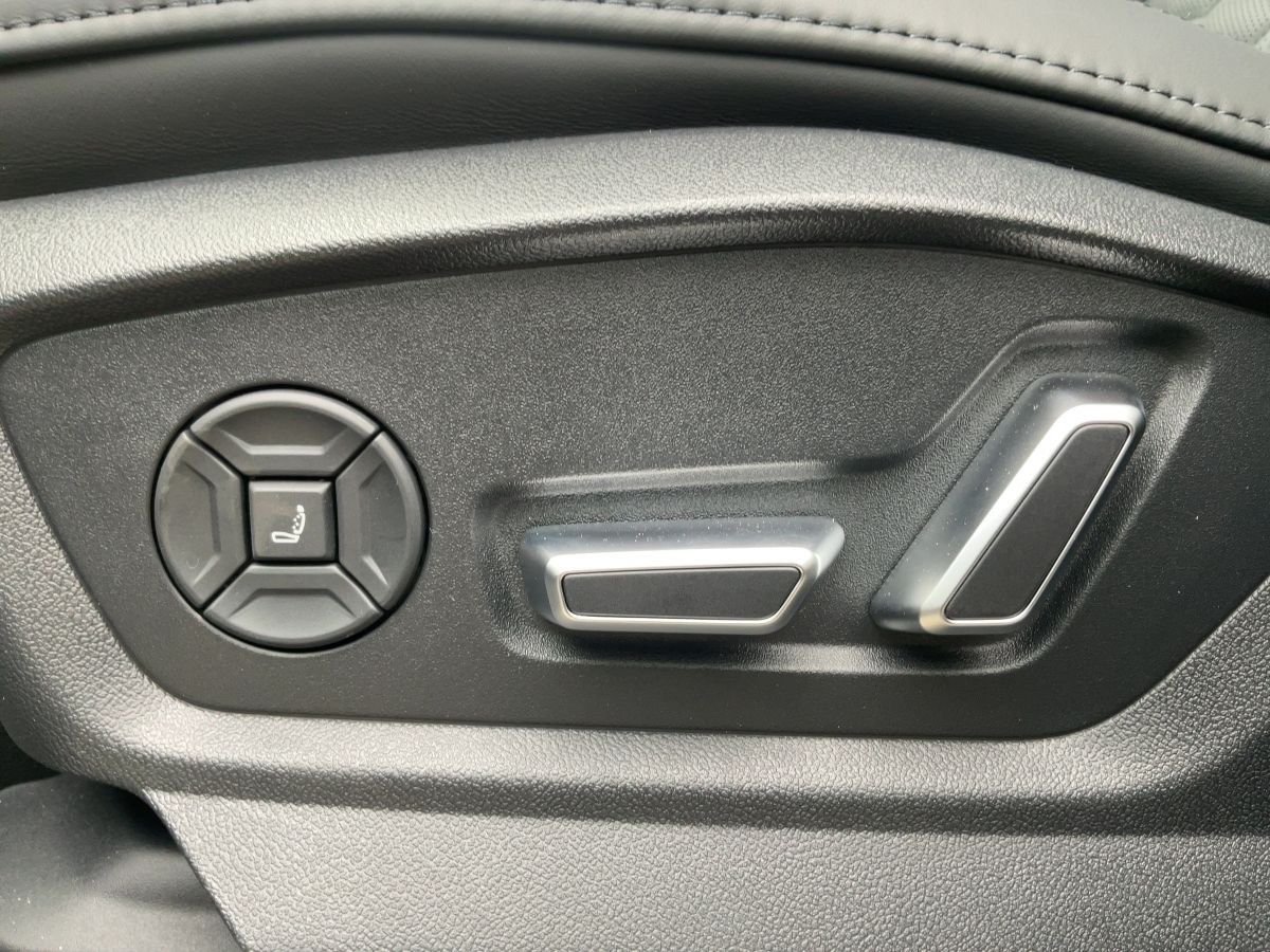 Audi RSQ8 - Bild 19