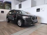 BMW X1 (F48) - X1 sDrive20i Advantage - BMW X1 F48 mit Benzin-Antrieb