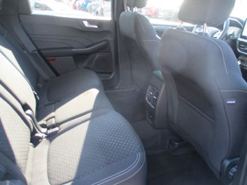 Ford Kuga Titanium 5J Garantie + Winterpaket + Kamera