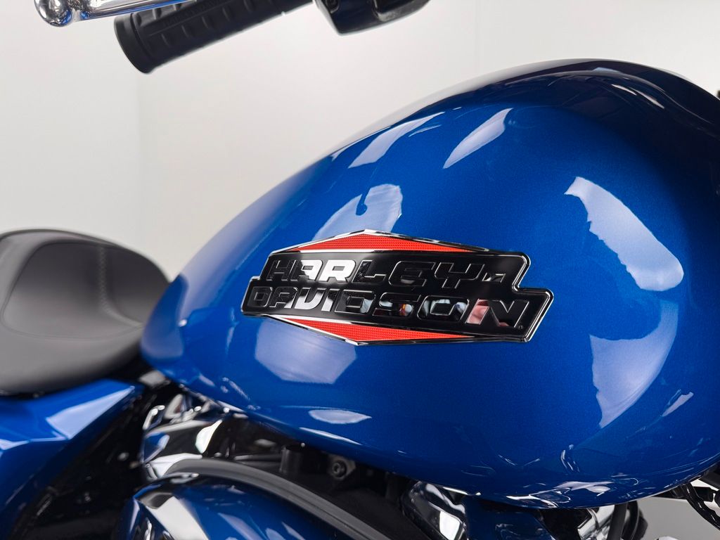 Fahrzeugabbildung Harley-Davidson STREET GLIDE *NEUWERTIG *5HD