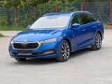 Skoda Octavia 2.0 TDI STYLE COMBI *1 HAND *93 TKM - Skoda Octavia mit Diesel-Antrieb: 1.9