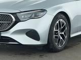 Mercedes-Benz E 200 AVANTG-ADV+ PANO FAP MEMO AHK D-LIGHT 360° - Mercedes-Benz E 200 mit Benzin-Antrieb: Limousine