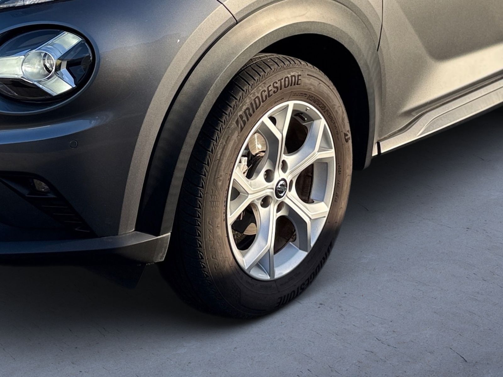 Fahrzeugabbildung Nissan Juke N-Connecta Automatik *WINTERPAKET*360°-KAME