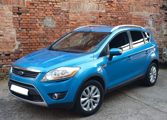 Ford Kuga 2,0 TDCi 4x4 120kW Titanium XENON AHK