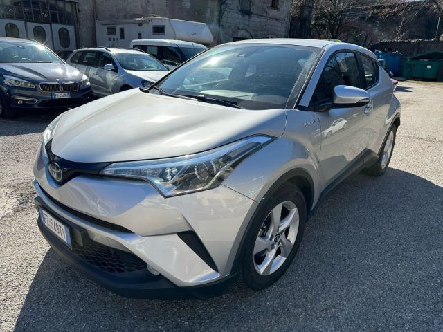 Toyota TOYOTA C-HR 1.8 Hybrid E-CVT