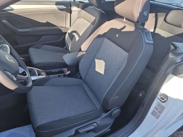 Fahrzeugabbildung Volkswagen T-Roc Cabriolet Move 1,5 TSI KAMERA AHK NAVI MAT