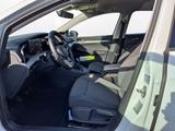 Volkswagen Golf VIII 1.5 TSI Navi AHK Klima LED SiHz - Jahreswagen