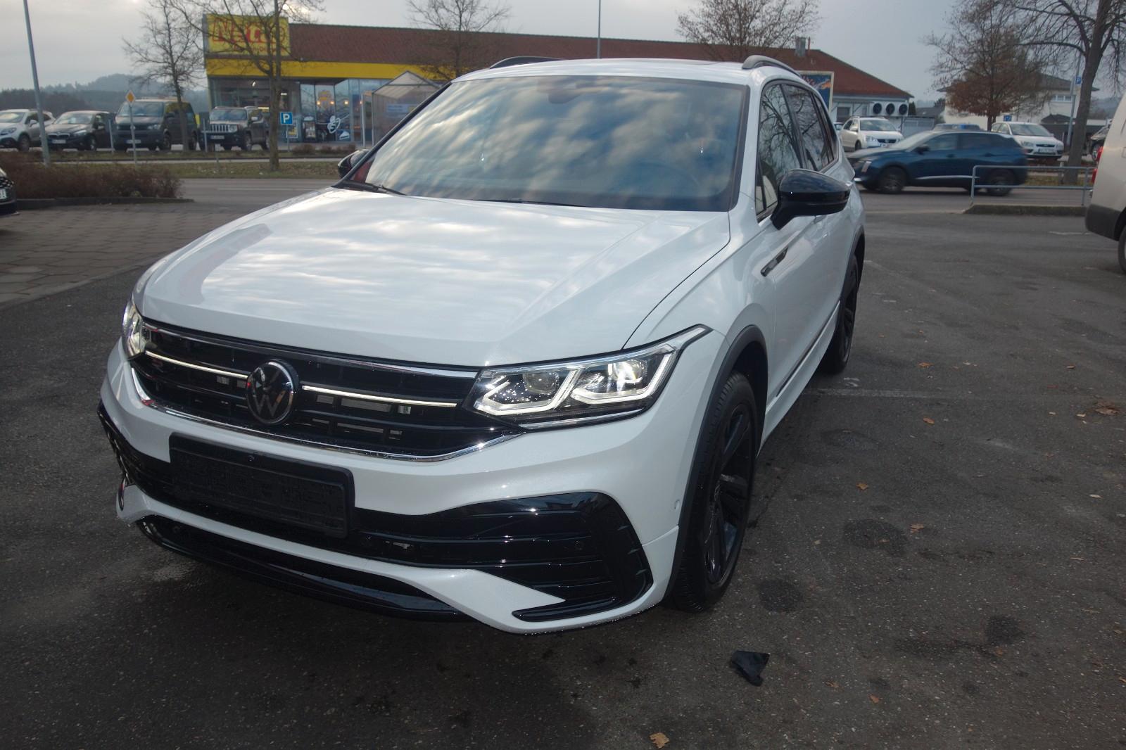 Volkswagen Tiguan Allspace R-Line 4Motion Panorama