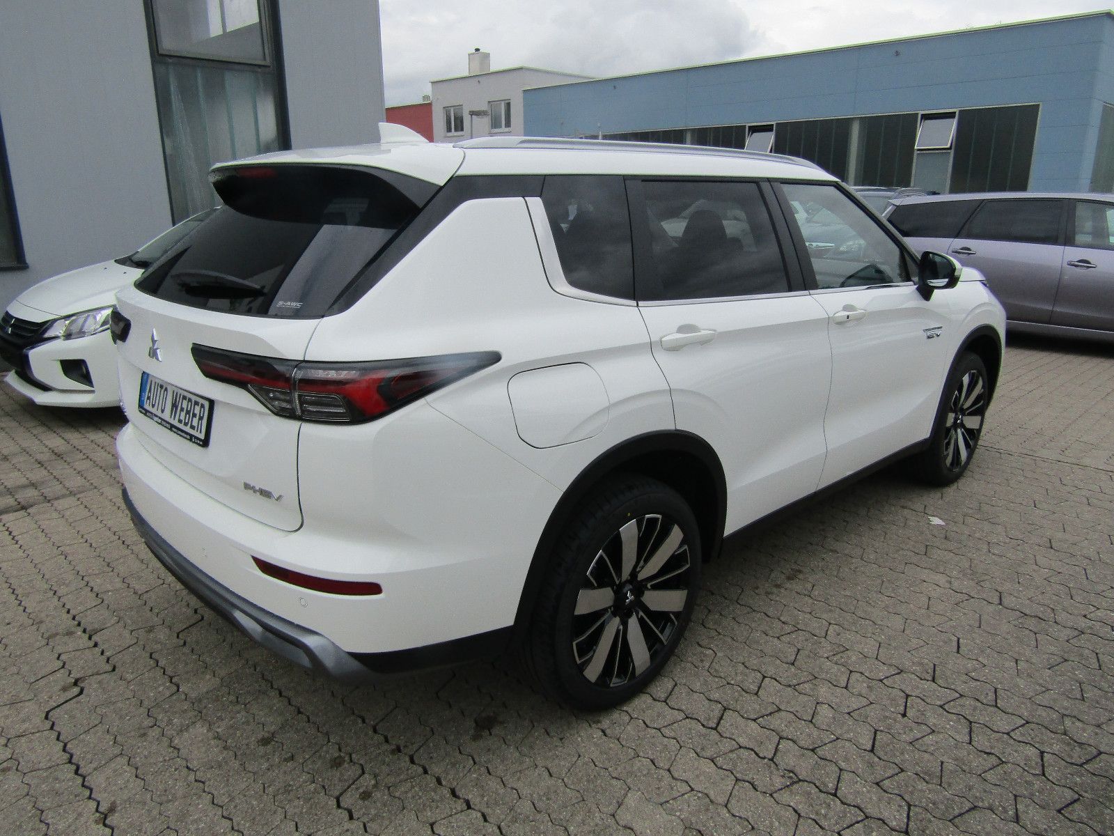 Mitsubishi Outlander - Bild 4