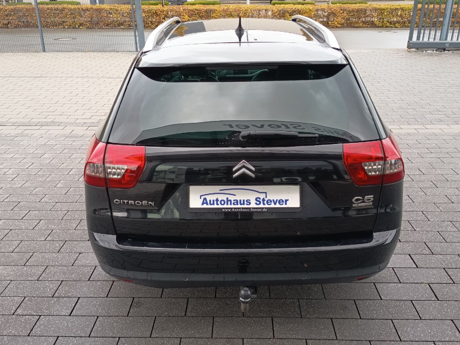 Fahrzeugabbildung Citroën C5 Tourer Exclusive NAVI KLIMAAUTO LEDER AHK SHZ