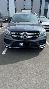 Mercedes-Benz GLS 500 - graue Mercedes-Benz GLS-Klasse