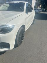 BMW X6M Einzelstück Umbau Vollauslastung  680 PS  - BMW: V6