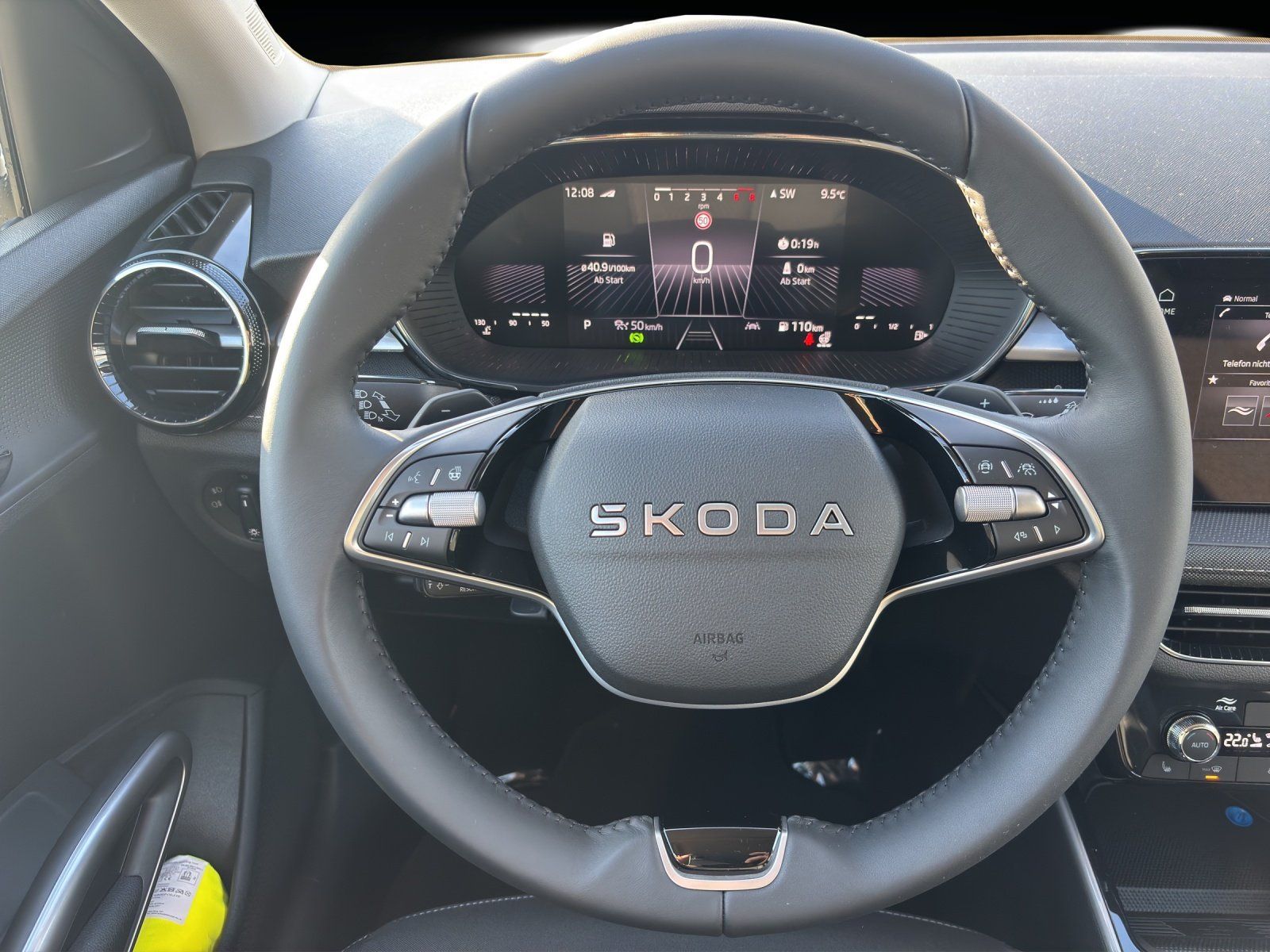 Fahrzeugabbildung SKODA Fabia Tour 1,0 TSI 85 kW DSG