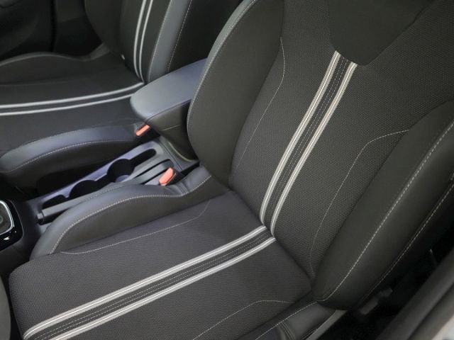 Corsa F FACELIFT GS+LED LICHT+RÜCKFAHRKAMERA+SIT