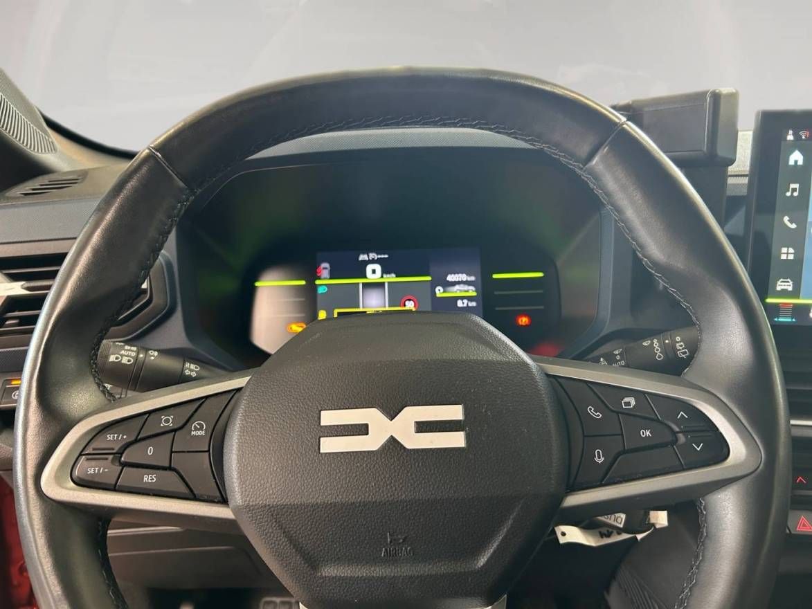 Fahrzeugabbildung Dacia Neuer Dacia Duster Expression ECO-G 100