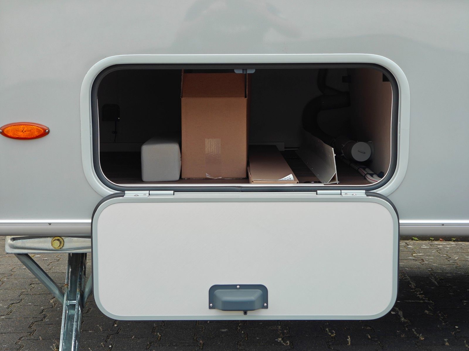 Fahrzeugabbildung HYMER / ERIBA / HYMERCAR Touring 630 Urban SD - JETZT 4.794€ SPAREN !