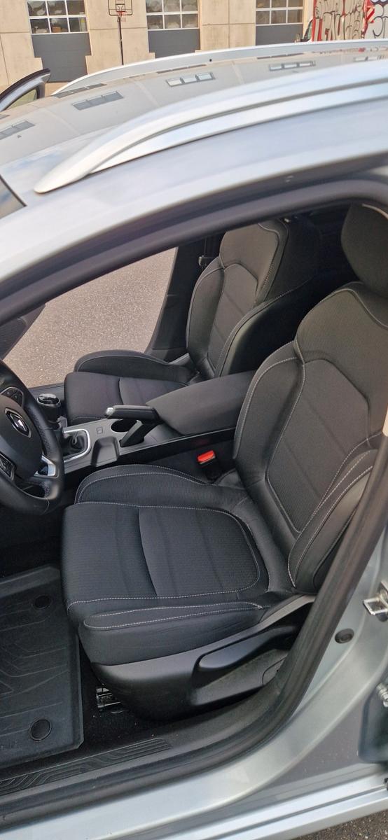 Renault Megane IV Grandtour, Diesel, TüV 07/2028