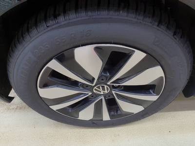 Golf VIII 1.5 eTSI DSG GOAL IQ.LIGHT+AHK+ACC+ALU