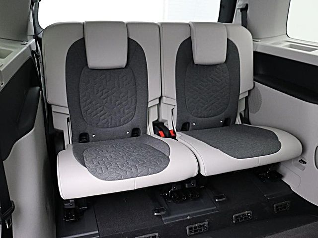 ID. Buzz Pro LR 7Sitze TravelAssist Wärmep. AHK 