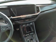 Fahrzeugabbildung Opel Grandland GS 1.5D AT8 360°, TWW, Alcantara