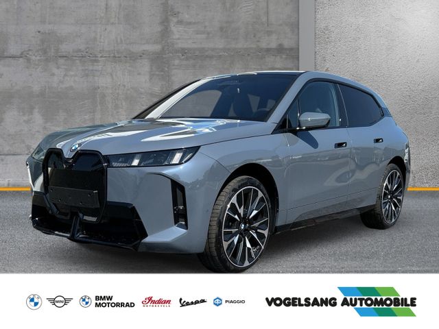 BMW iX 60 M Sport Park-Assistent Sportpaket HUD Luft